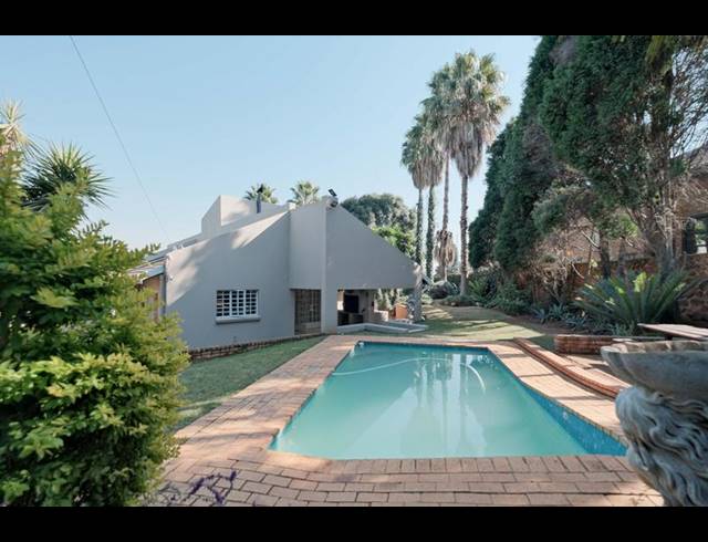 3 BEDROOM HOUSE FOR SALE IN FAERIE GLEN